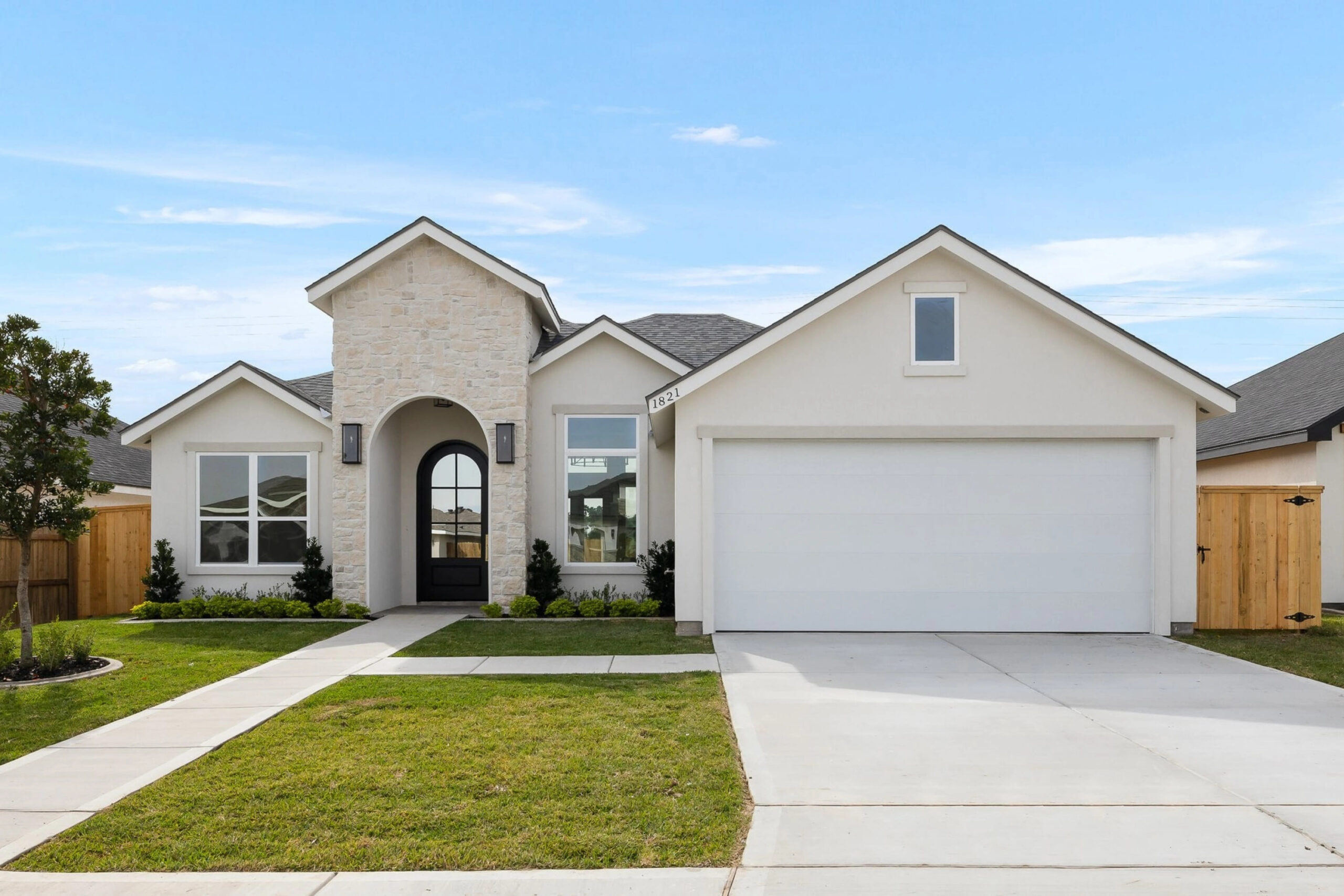 1821 Ozark Avenue, front house custom. McAllen, TX